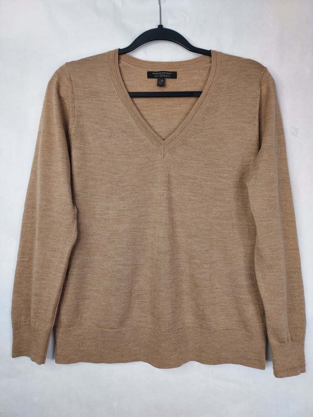 Banana Republic 100% Merino Wool Sweater Women's Petite L V-Neck Pullover Brown